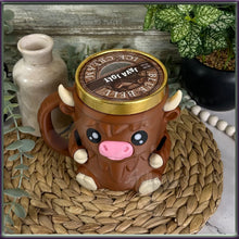 Load image into Gallery viewer, Highland Cow or Penguin Ice Cream Pint Holder – Insulated Cozy with 2 Spoon Slot – Cute Gift, Keeps Hands Warm