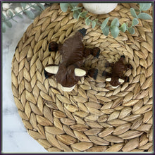 Load image into Gallery viewer, Highland Cow Articulated 3d Printed Fidget Toy