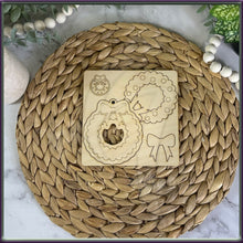 Load image into Gallery viewer, DIY Wreath Pop Out Ornament Kit
