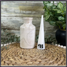 Load image into Gallery viewer, Jewelry Ring Display Cones – Perfect for Surprise Jewelry Reveals